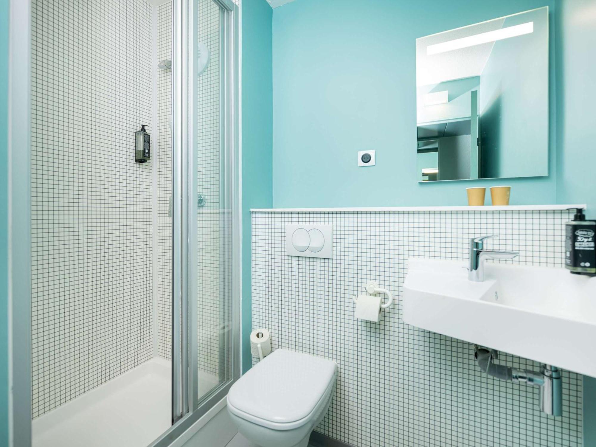 Ibis Budget Lyon Caluire Cite Internationale Экстерьер фото