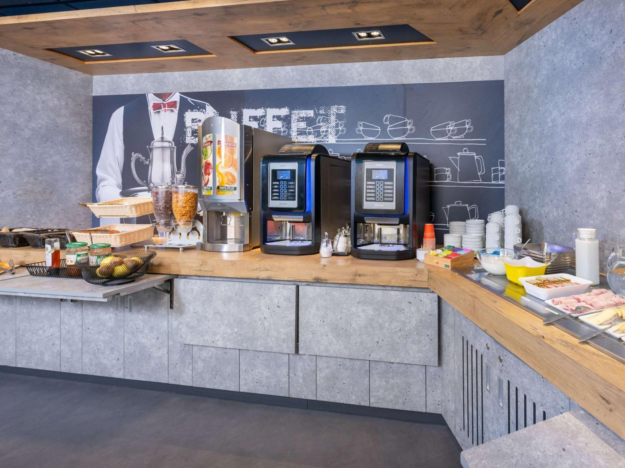 Ibis Budget Lyon Caluire Cite Internationale Экстерьер фото